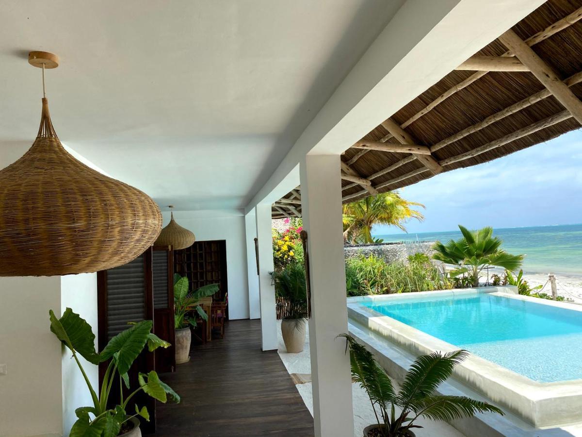 Joya' Beach Suites & Villa Джамбіані Екстер'єр фото