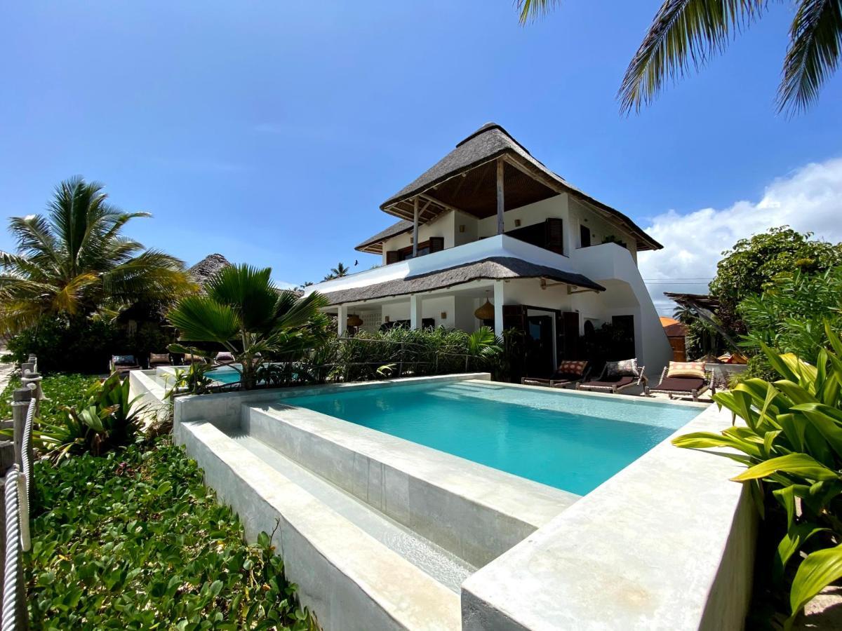 Joya' Beach Suites & Villa Джамбіані Екстер'єр фото