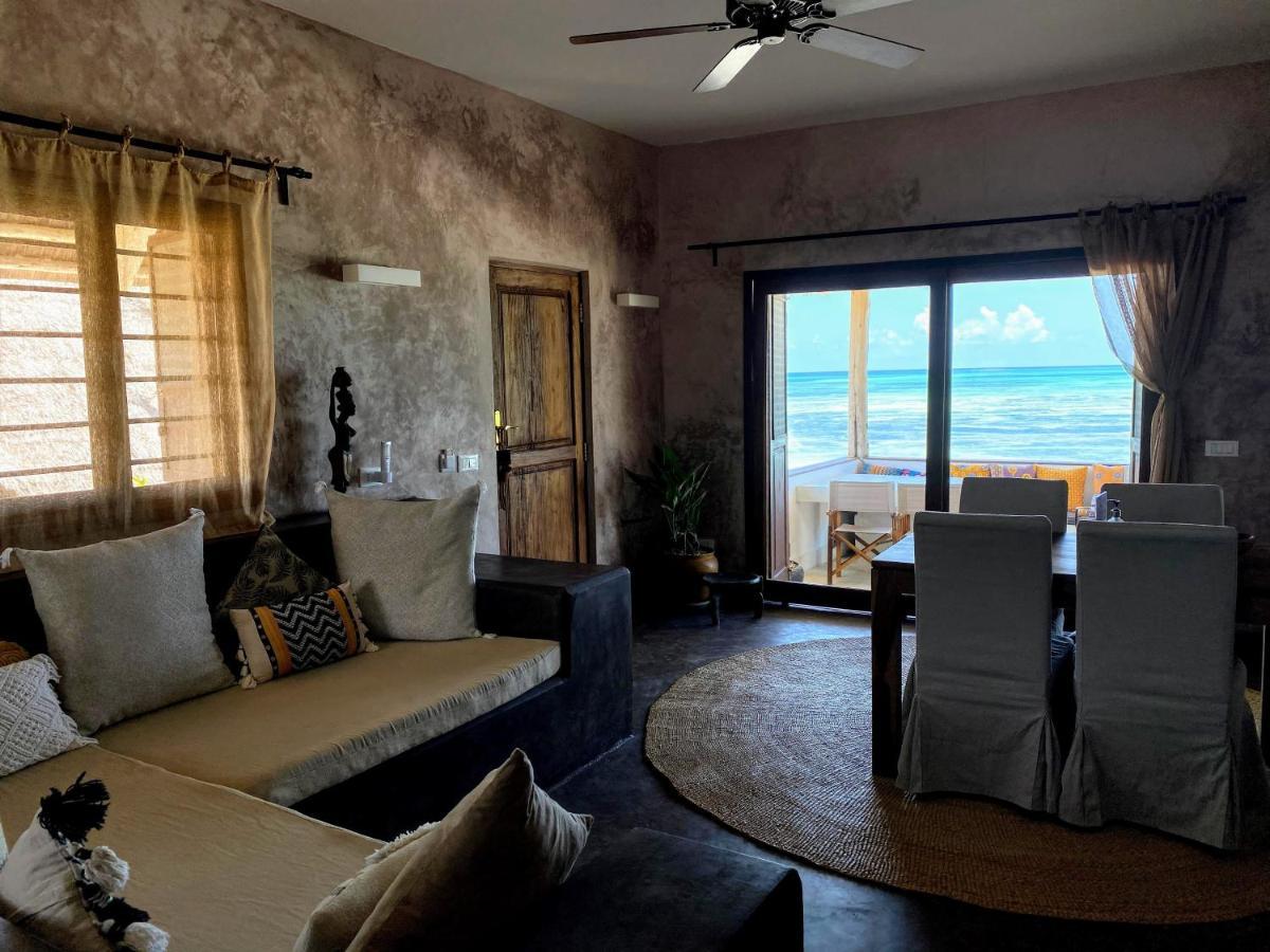 Joya' Beach Suites & Villa Джамбіані Екстер'єр фото